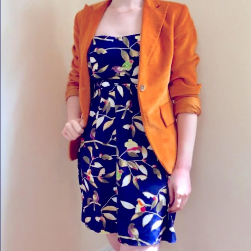 Flirty birdy frock